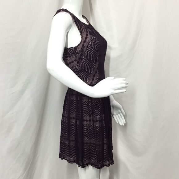 Trixxi Eyelash Lace Skater Dress (G6) - Picture 4 of 8